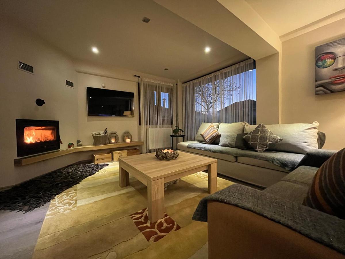 Mountain Home / Center Arachova Ngoại thất bức ảnh